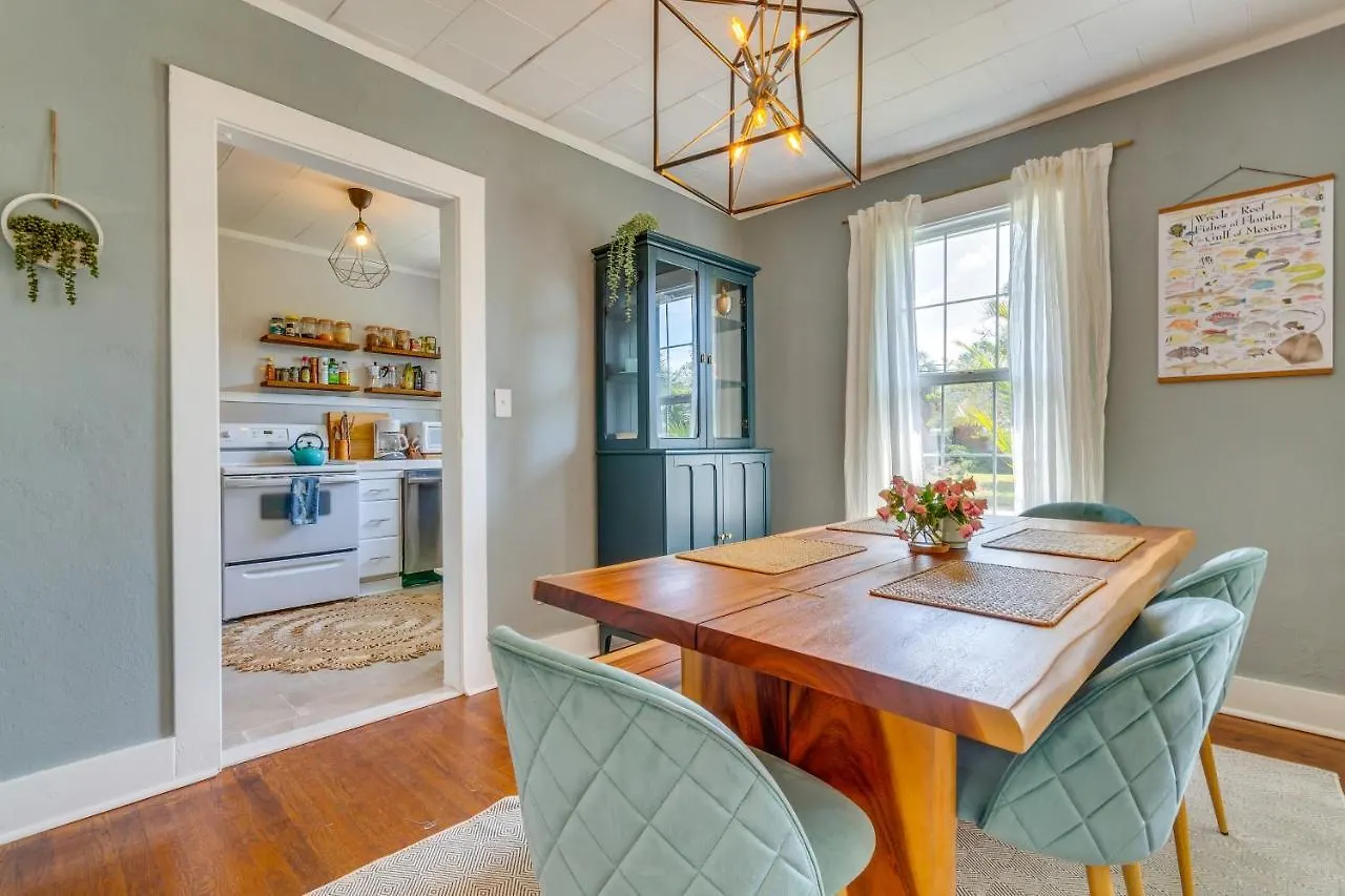 Downtown Pensacola Vacation Rental With Deck And Grill
