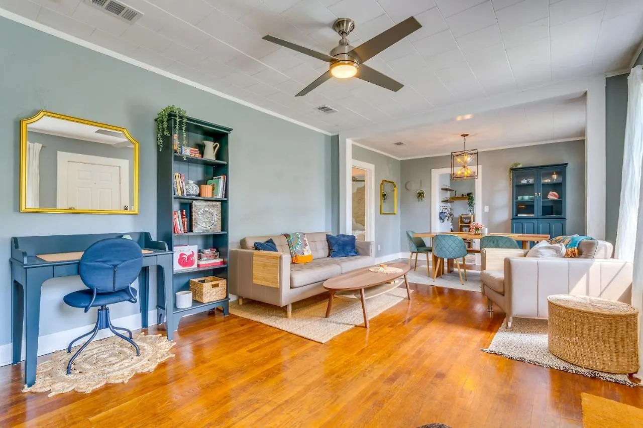Downtown Pensacola Vacation Rental With Deck And Grill location