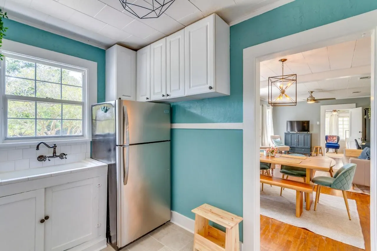 Holiday home Downtown Pensacola Vacation Rental With Deck And Grill United States
